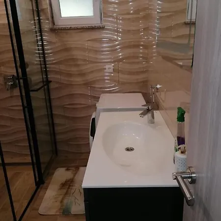 Valerija I Joso Apartman *