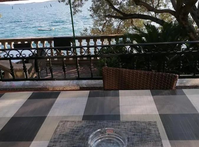 Valerija I Joso * ビビニェ