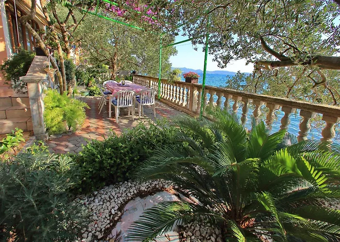 Valerija I Joso アパート *